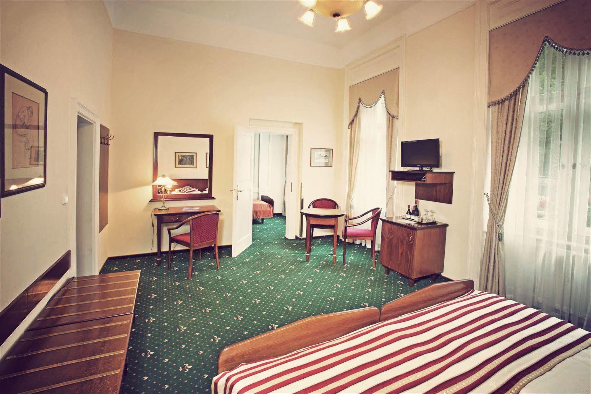 Sant Georg Garni Hotel Marianske Lazne Luaran gambar