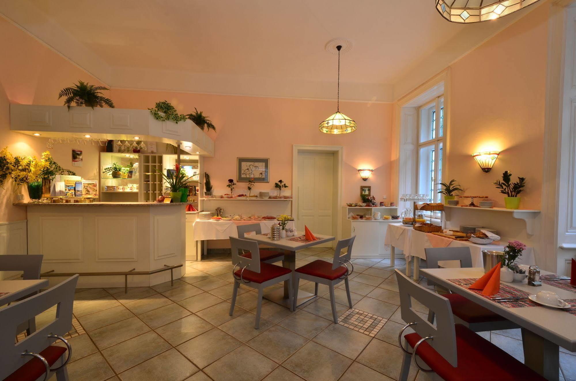 Sant Georg Garni Hotel Marianske Lazne Luaran gambar