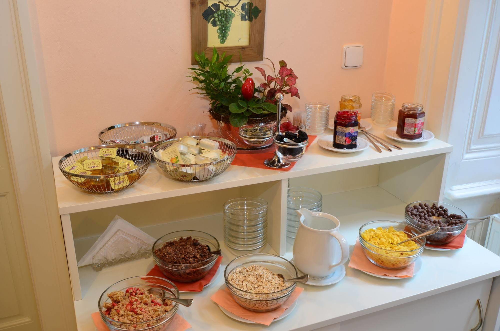 Sant Georg Garni Hotel Marianske Lazne Luaran gambar