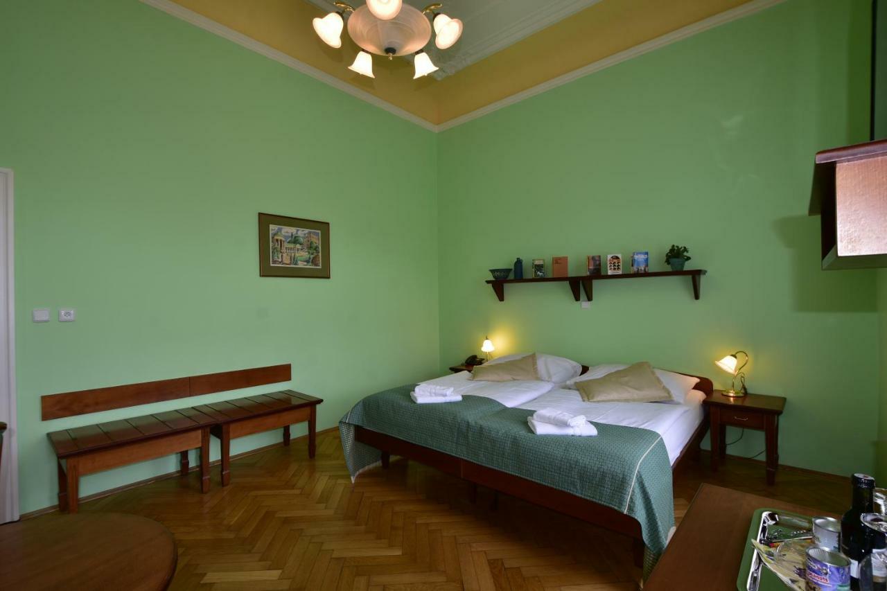 Sant Georg Garni Hotel Marianske Lazne Luaran gambar