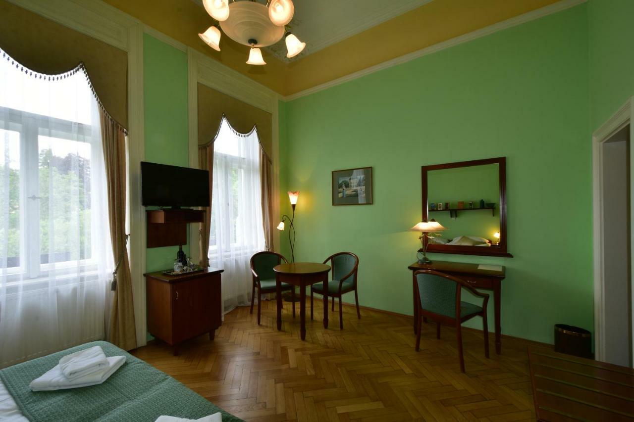 Sant Georg Garni Hotel Marianske Lazne Luaran gambar