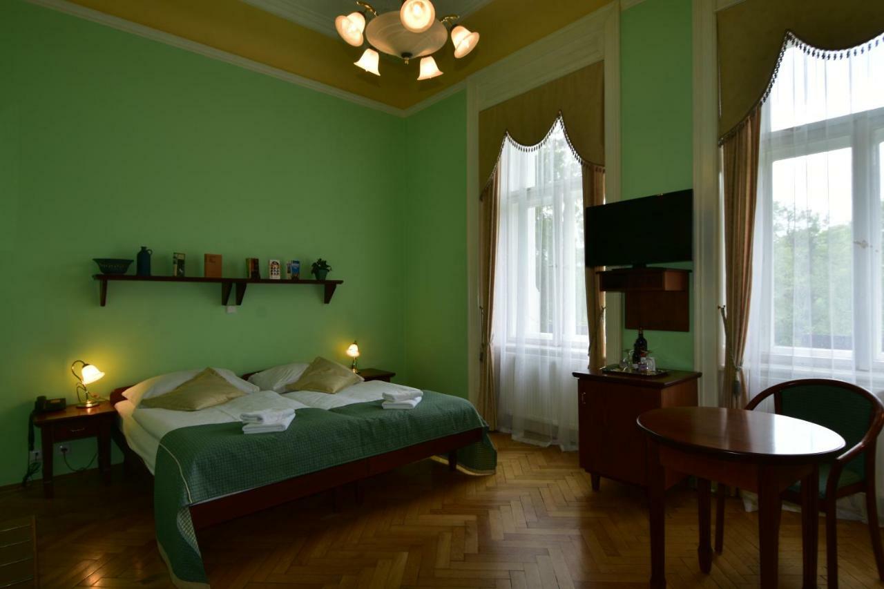 Sant Georg Garni Hotel Marianske Lazne Luaran gambar
